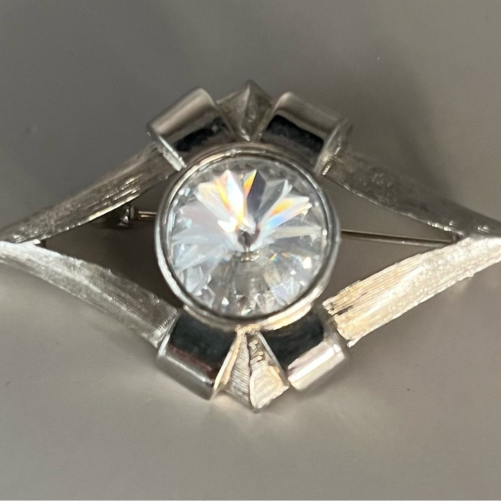 Rhinestone Vintage Silver tone Brooch